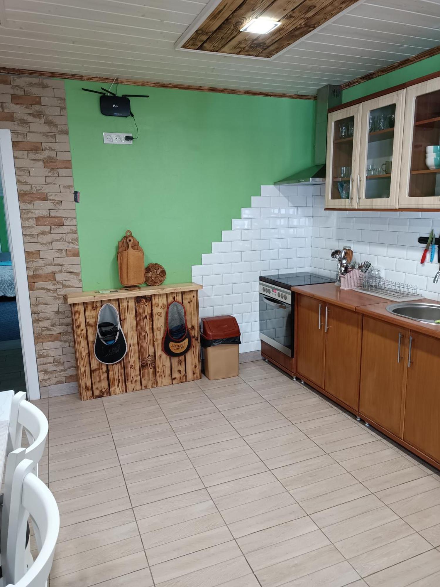 янчар з басейном Holiday home
