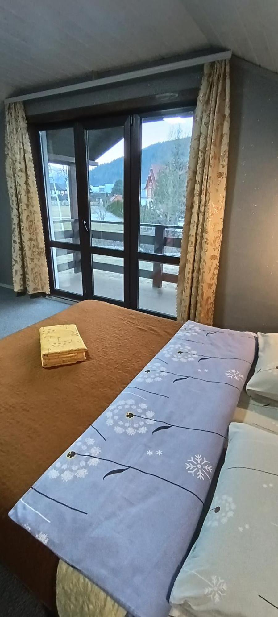 Holiday home янчар з басейном *